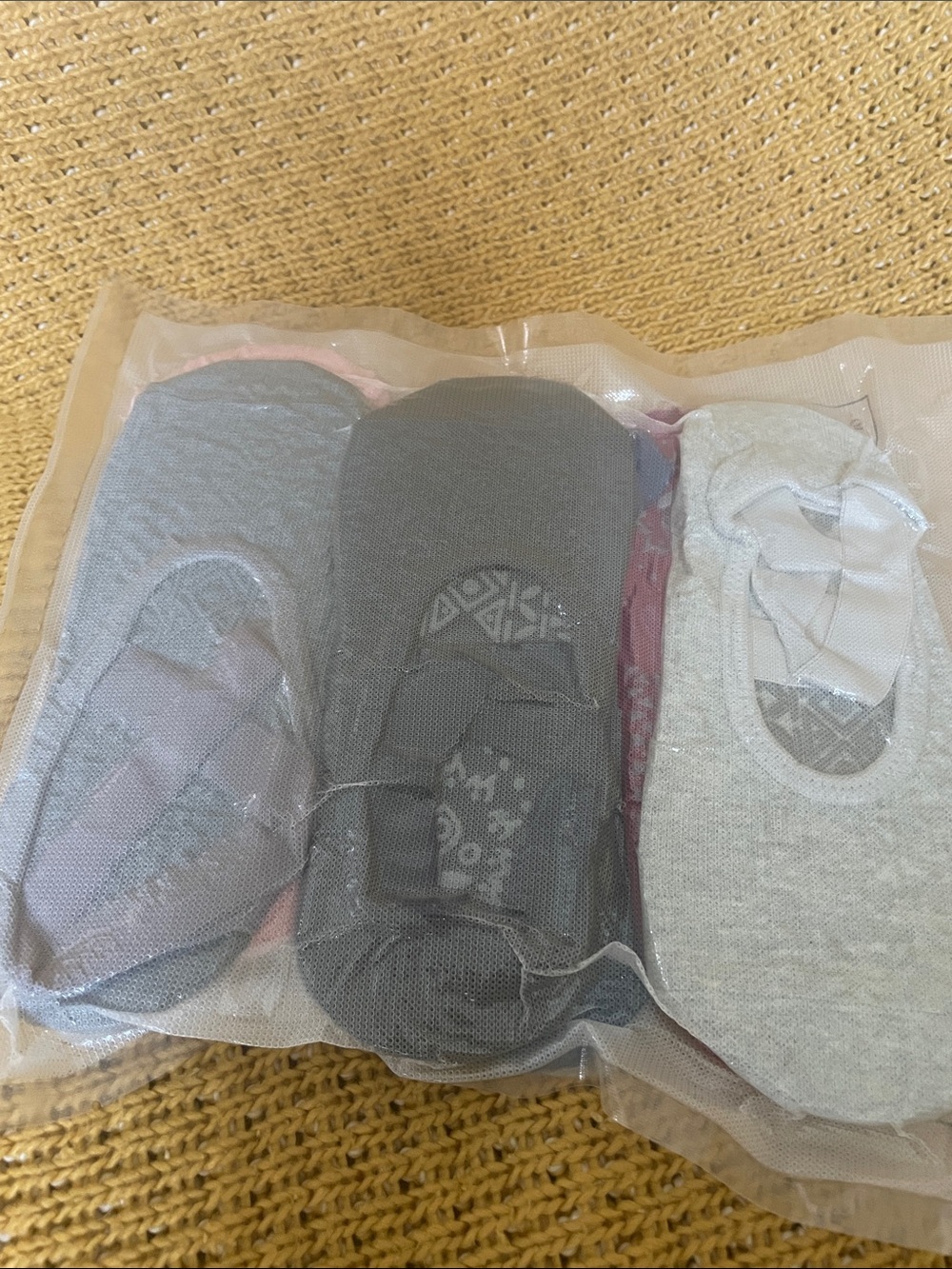 Women’s Yoga Socks - 6 pairs - Picture 2 of 3